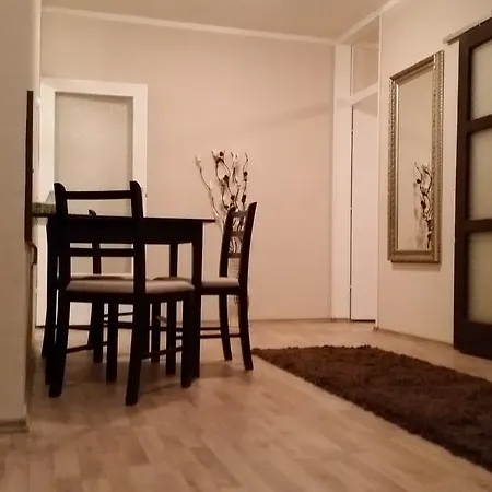 Apartament 45 *